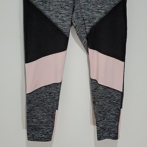 HOLLISTER large Cali sport 28x25 athletic leggings - Picture 3 of 8